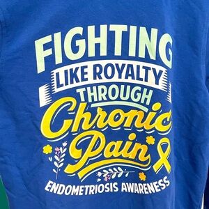 Fighting Like Royalty organic sweatshirt - M